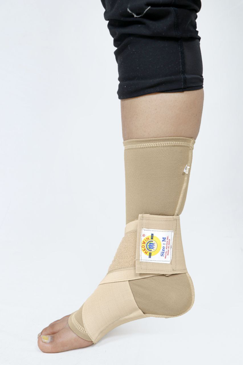 ANKLE WITH ANKLE BINDER