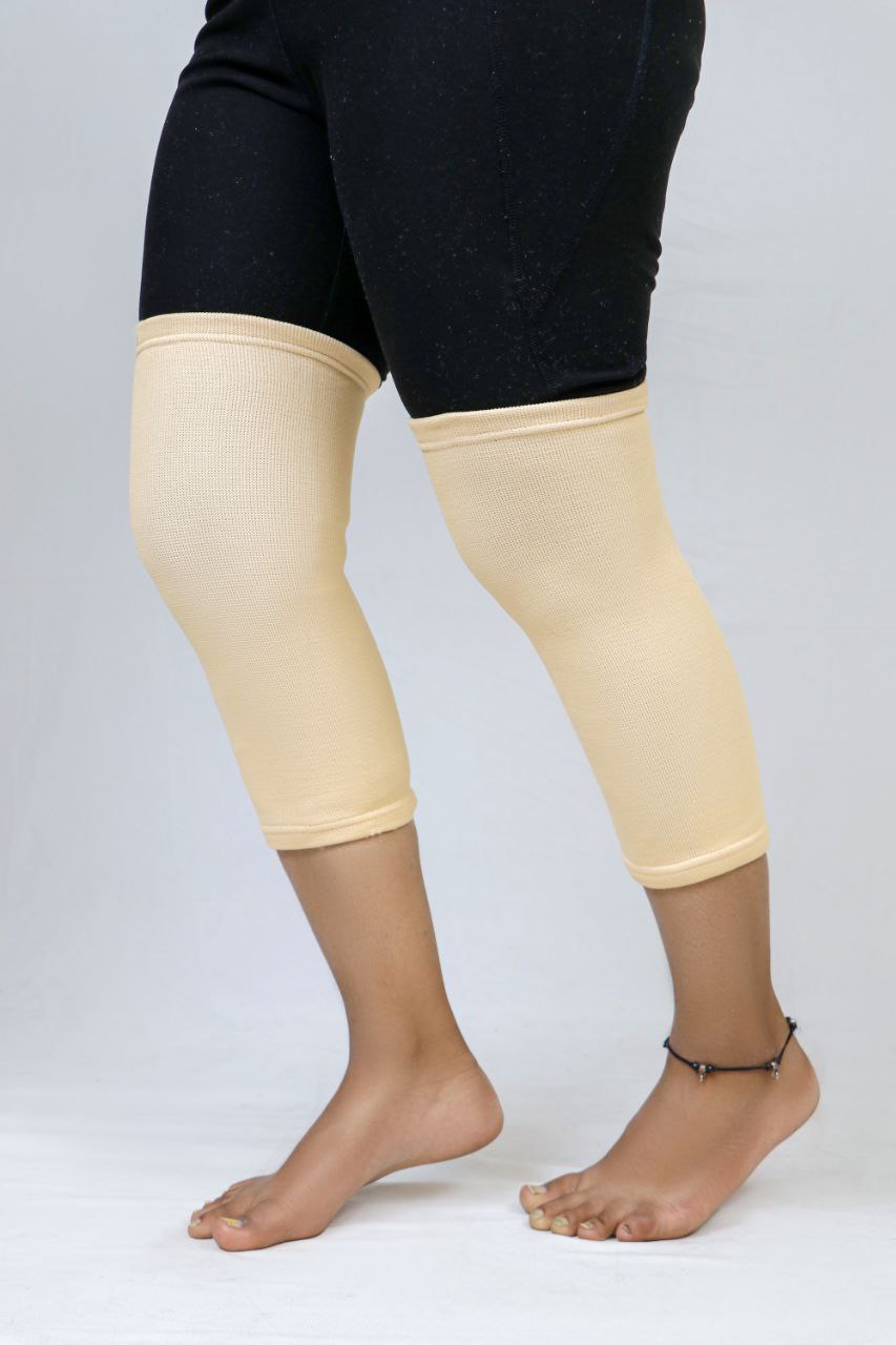 KNEE SUPPORT (FOUR WAY)